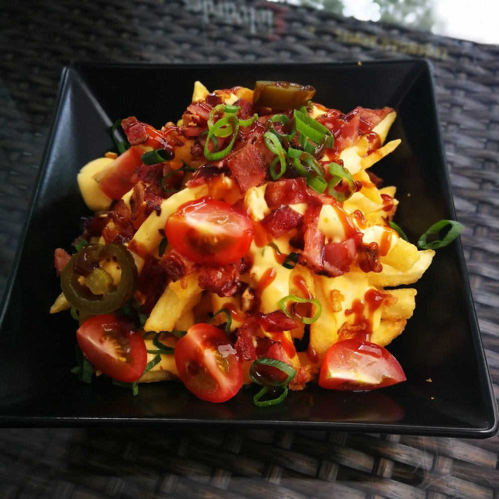 CHEESE FRIES (SPICY)